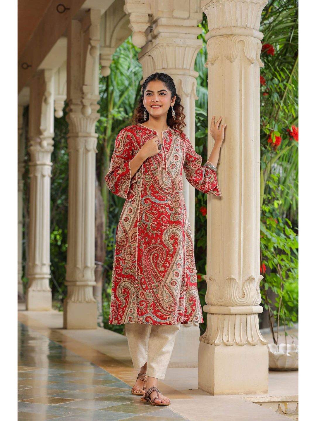 Red Paisley Print Straight Kurti 6 Red Paisley Print Straight Kurti - Image 6