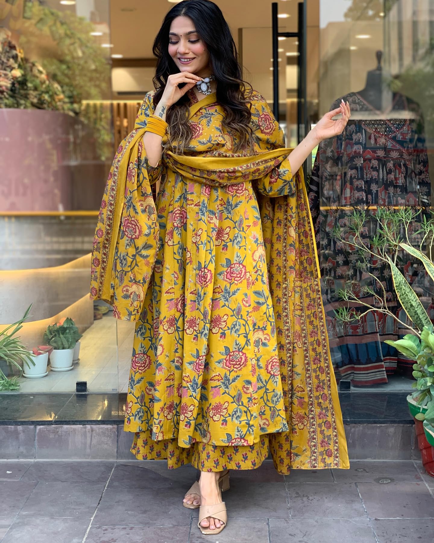 Home for women | Aziino