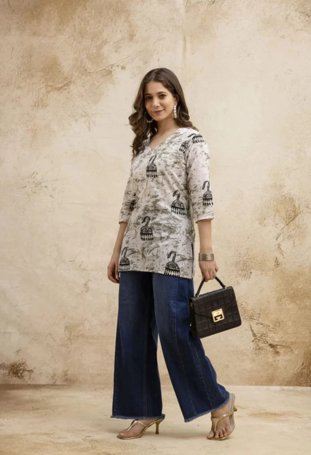 Ivory Printed V-Neck Kurti Top with Ethnic Motifs 6 Ivory Printed V-Neck Kurti Top with Ethnic Motifs - Image 6