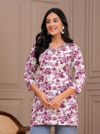 Home 21 Floral Print V-Neck Kurti Top