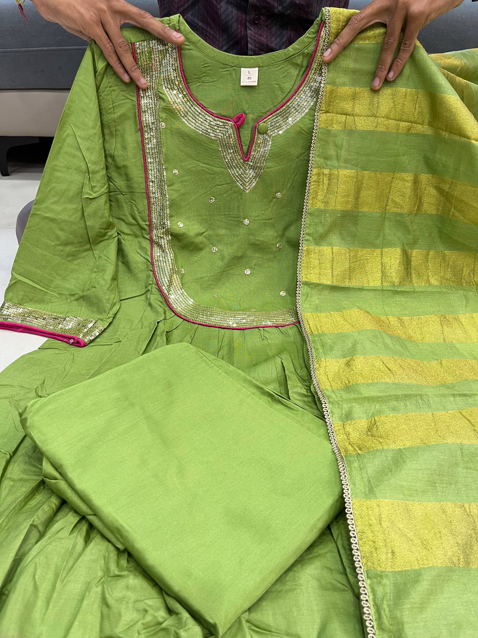 Vanya Maheshwari Silk Suit Set with Dupatta 14 Vanya Maheshwari Silk Suit Set with Dupatta - Image 14